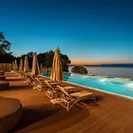 Ξενοδοχείο & Wellness Pinia