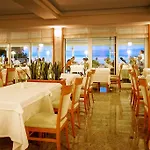 Ξενοδοχείο & Wellness Pinia 4*