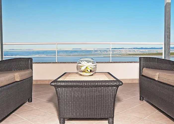 & Wellness Pinia Ξενοδοχείο 4*