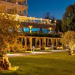 מלון & Wellness Pinia