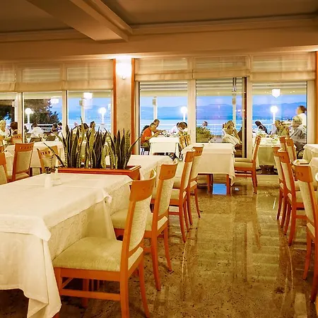 Hotel & Wellness Pinia 4*